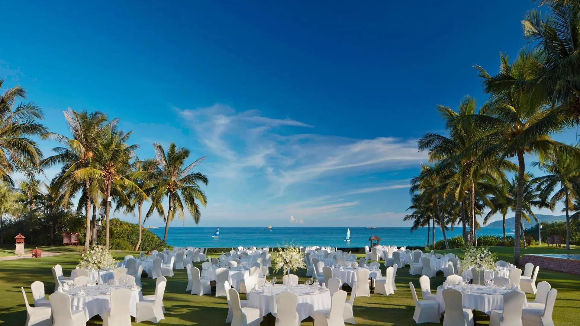 Sheraton Sanya Yalong Bay Resort Hotel
