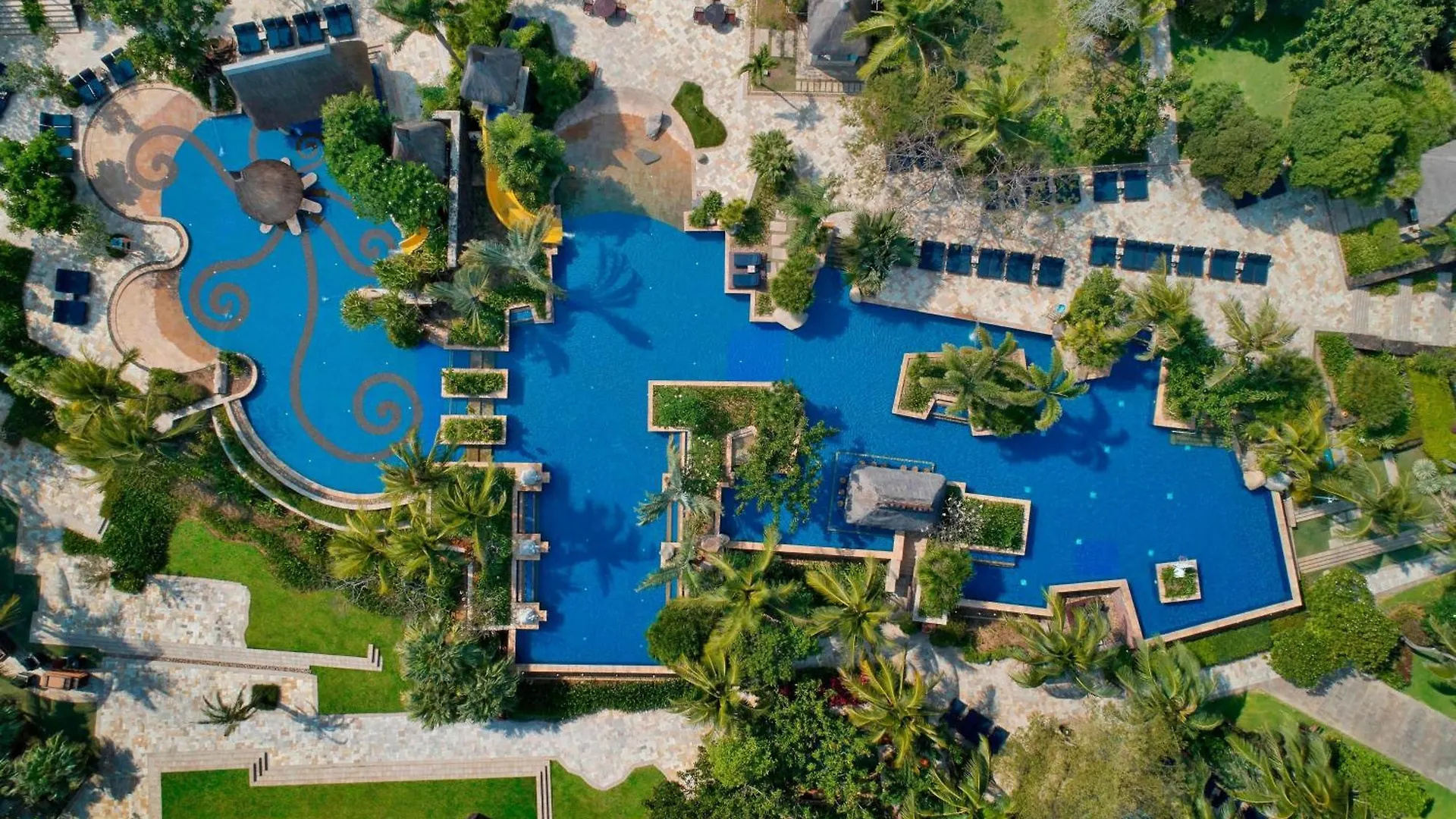Sheraton Sanya Yalong Bay Resort Hotel