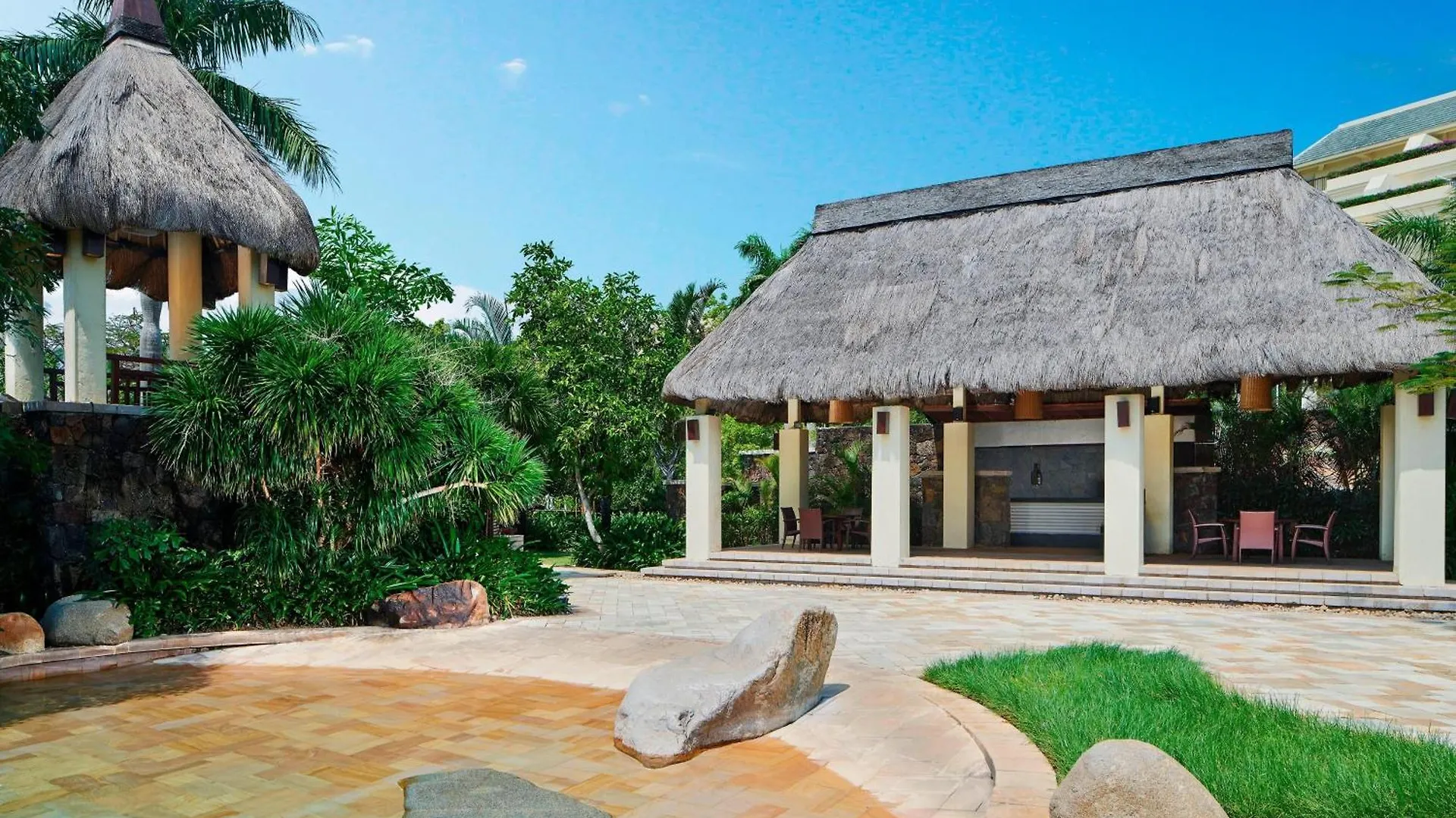 Sheraton Sanya Yalong Bay Resort
