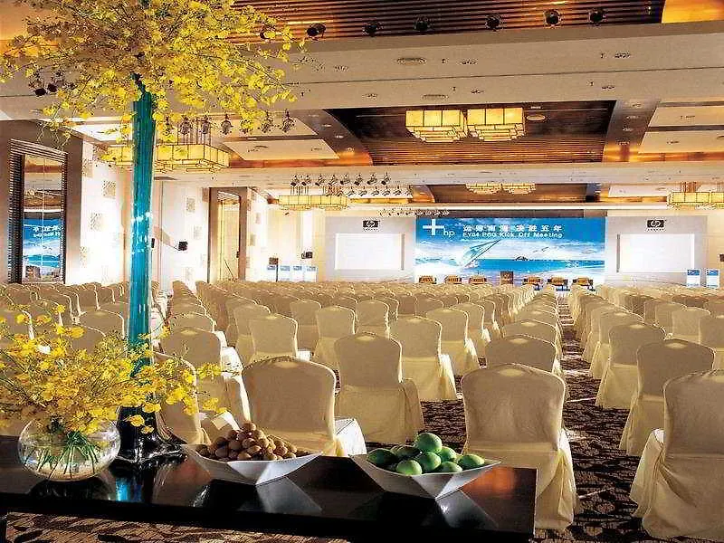 Sheraton Sanya Yalong Bay Resort Hotel