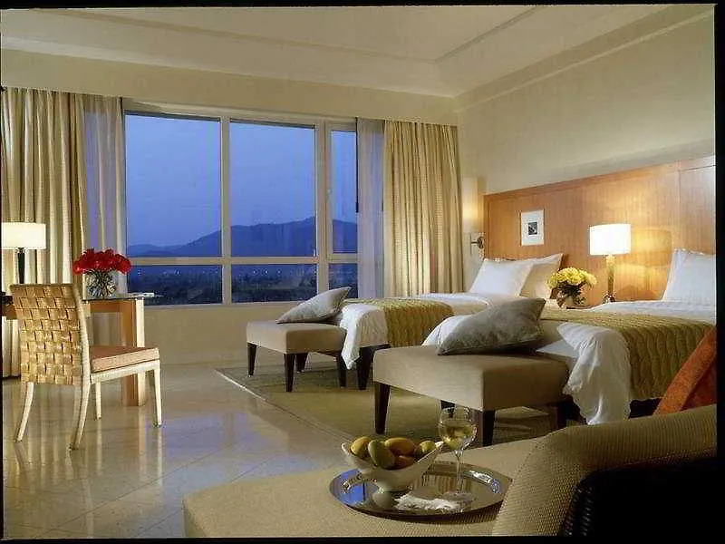 Sheraton Sanya Yalong Bay Resort China
