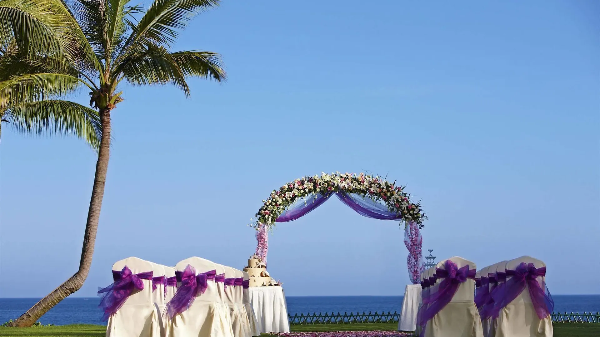 Sheraton Sanya Yalong Bay Resort Hotel